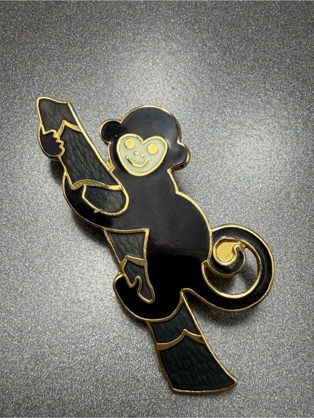 Vintage Cloisonné Monkey brooch #cz545
